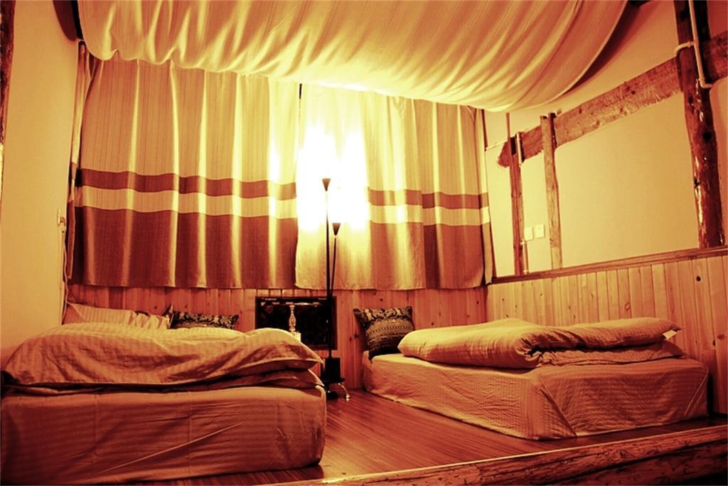 Lijiang Baisha Free Time Designed Hotel Экстерьер фото